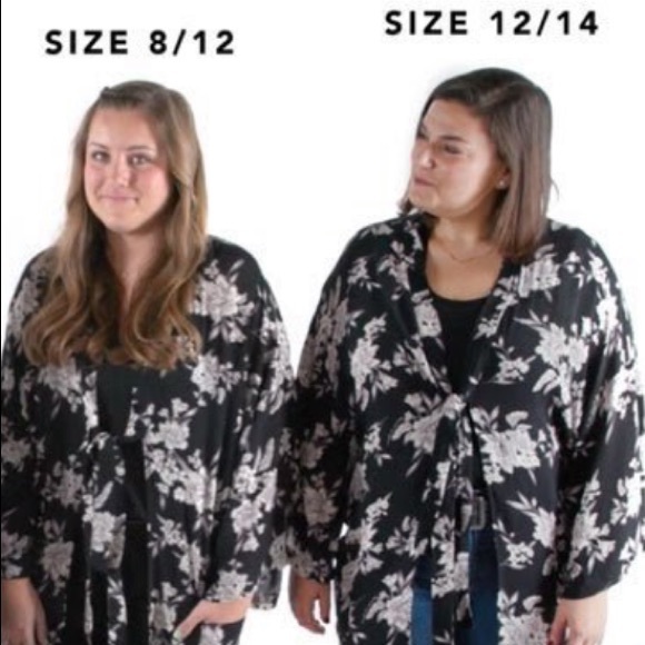 Spiritual gangster floral kimono nwot - Picture 6 of 8